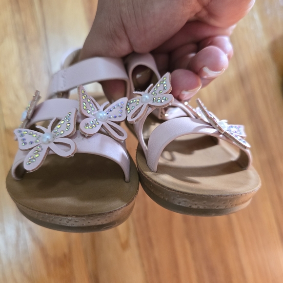 Charming Pink Butterfly Kids Sandals - Picture 8 of 8